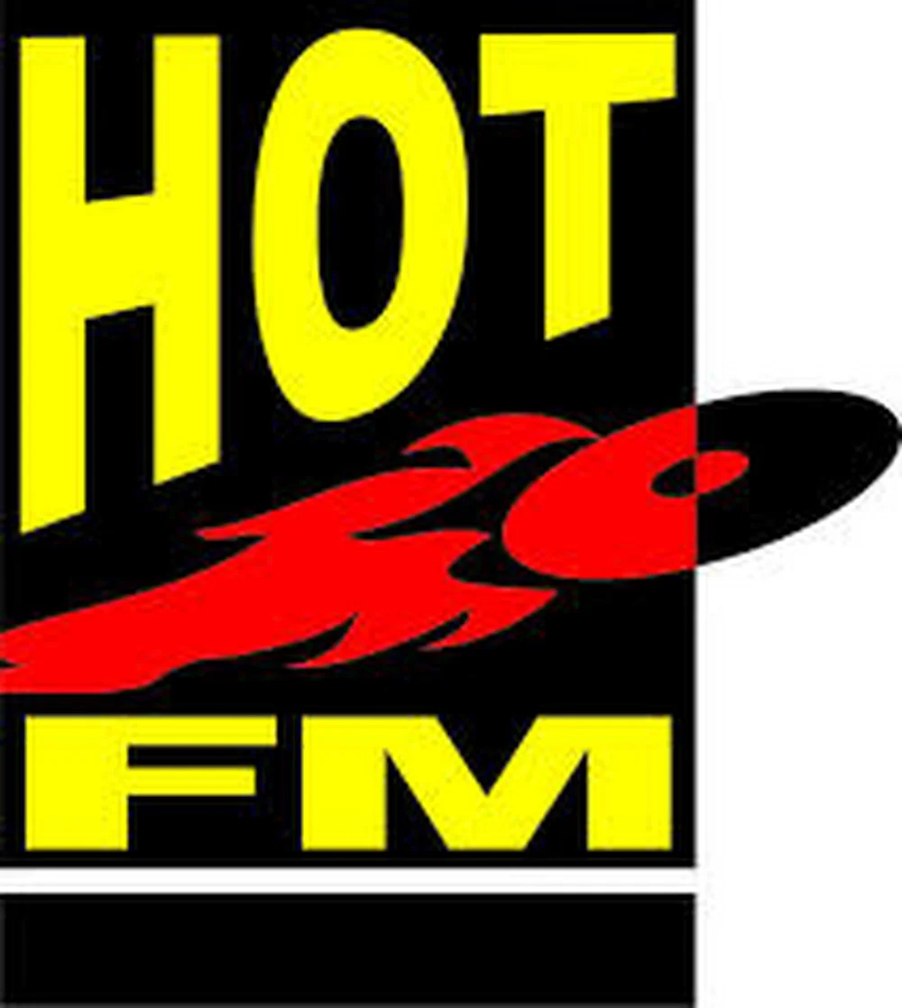 92.7 Hot FM - DWCL